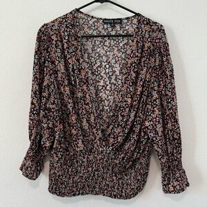 Haute Fox Black Ditzy Daisy Floral Surplice Smocked Quarter Sleeve Blouse Top 2X